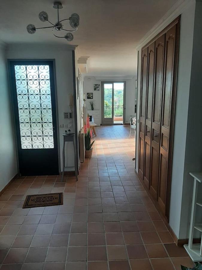 Maison Confort Et Repos Crecy-la-Chapelle Εξωτερικό φωτογραφία