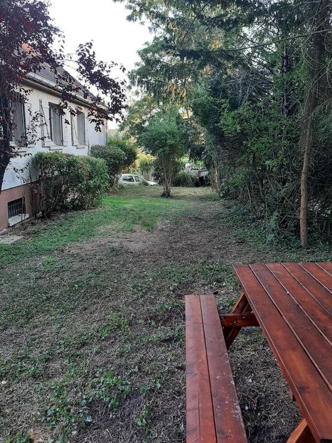 Maison Confort Et Repos Crecy-la-Chapelle Εξωτερικό φωτογραφία